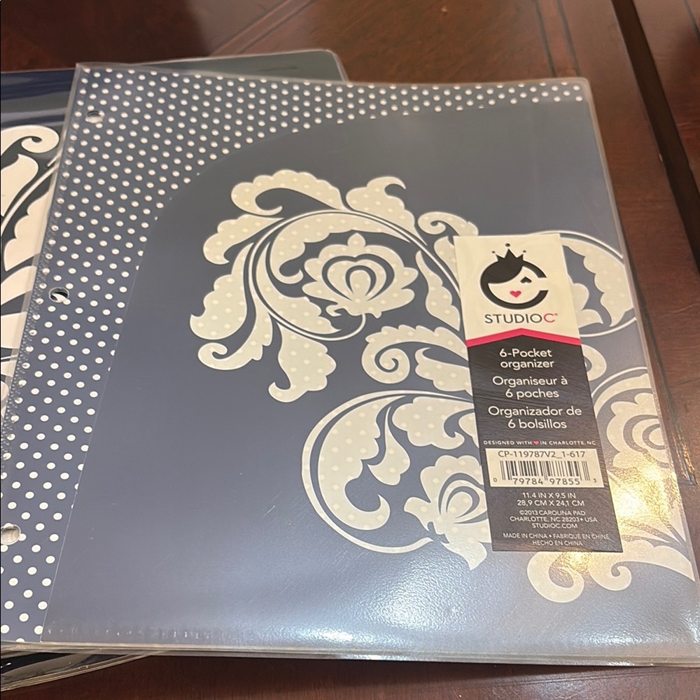 Studio C Blue and White Binder Set - Picture 2 of 8